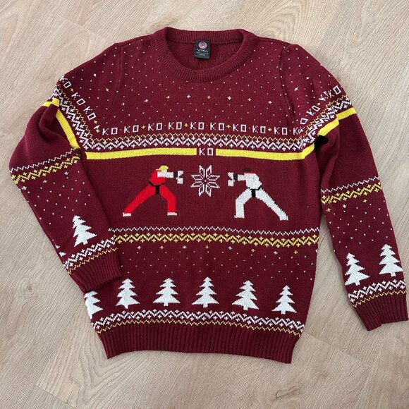 Gamer Street Fighter Knock Out Ken VS Ryu Sweater - M/L - Picture 1 of 11